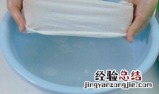 衣服油渍清洗小妙招有哪些图片 衣服油渍清洗小妙招有哪些