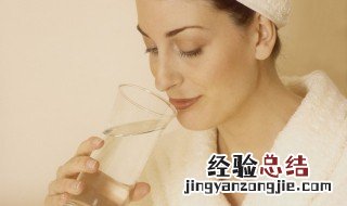 温水可以直接放冰箱吗 温水能直接放冰箱吗