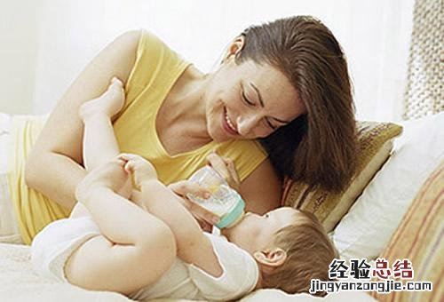 三个月的宝宝母乳和奶粉混合喂养好吗 母乳和奶粉混合喂养好吗