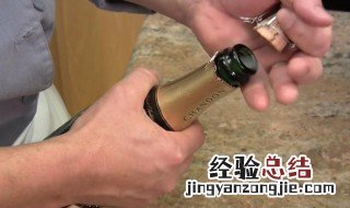 起泡酒怎么开瓶 起泡酒怎么开瓶盖