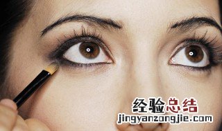 美瞳线注意事项 纹美瞳线的注意事项