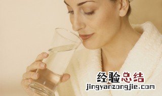 温开水可以放冰箱吗 温水直接放冰箱可以吗