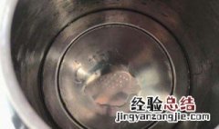 不锈钢水壶里的水垢怎么清理 水垢太厚太硬怎么清除