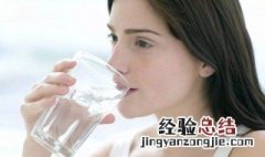 晚上喝水好不好 老年人晚上喝水好不好