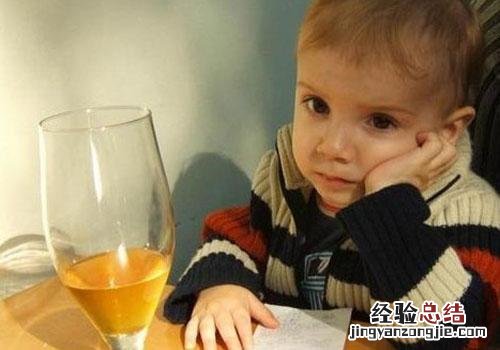 小孩子喝酒有什么危害 孩子喝酒的危害