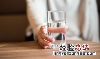 白开水放了多久不能喝 白开水放了多久不能喝了