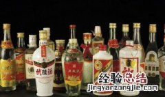 白酒中香型的代表酒 白酒中香型的代表酒是