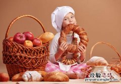 孩子发烧可以吃螃蟹吗? 宝宝发烧可以吃螃蟹吗