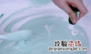 怎样用洗洁精做水晶泥视频 怎样用洗洁精做水晶泥