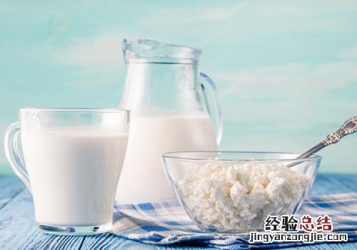 哺乳期奶水突然变少了是怎么回事 哺乳期奶水突然变少了是怎么回事啊