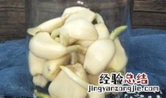 夏天泡腊八蒜需要放冰箱吗 夏天泡腊八蒜需不需要放冰箱