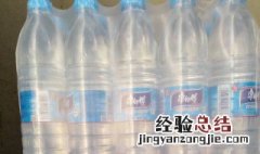 一箱矿泉水有多重多少斤 一箱矿泉水有多重