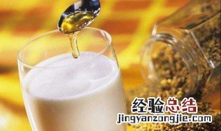 牛奶可以加蜂蜜吗 牛奶与蜂蜜混合在一起吃可以吗