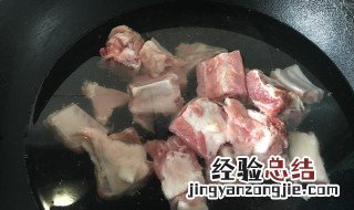 排骨焯水凉水还是热水 排骨焯水凉水放还是热水放