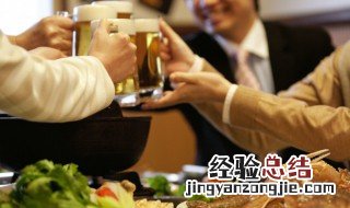 两瓶啤酒相当于多少白酒 两瓶啤酒等于多少白酒呢