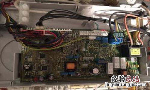 壁挂炉显示00怎么办