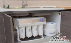 净水器单向阀什么样子