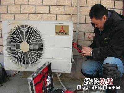 空调电路板在什么位置