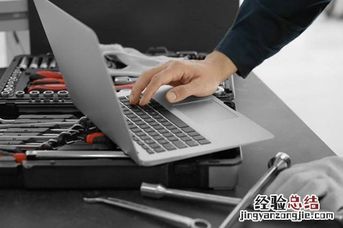 电脑键盘抽屉滑轨怎么装