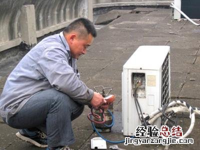 空调一年没使擦哪里