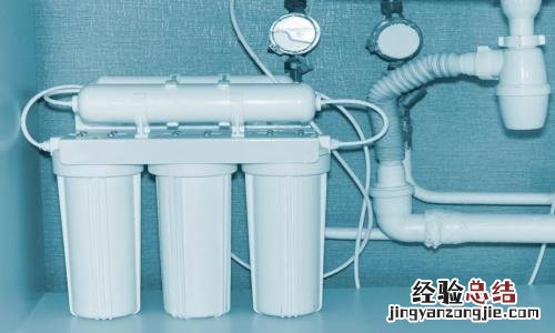 净水器进水口接头怎么取下