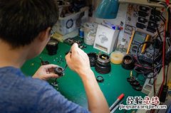 索尼R5相机什么键是开机
