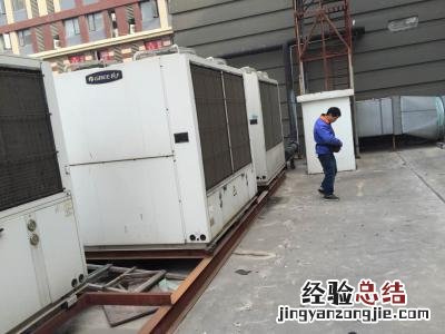 格力吸顶空调外机怎么清理