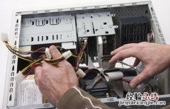 电脑死机开机后黑屏怎么办