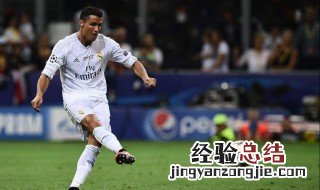 足球有什么过人动作 足球点球技巧