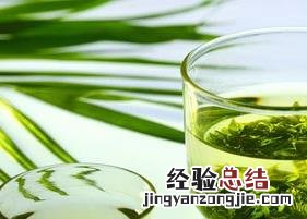 绿茶有哪些功效与作用 绿茶有哪些功效与作用及禁忌