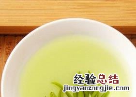 绿茶有哪些功效与作用 绿茶有哪些功效与作用及禁忌