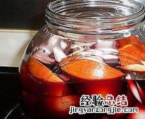 紫圆葱泡葡萄酒的功效 紫圆葱泡葡萄酒的功效与作用