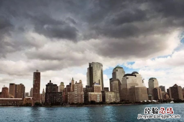 房价开始下跌*消息，究竟会跌到多少 房价已经开始下跌