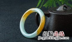 翡翠手镯对身体有什么好处 翡翠手镯对身体的好处