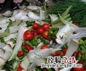 哺乳期吃变质菜的危害 哺乳期吃了变质的菜对宝宝有影响吗