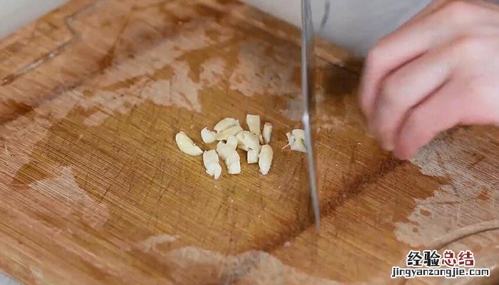 番茄炒青豆 番茄焖青豆正宗做法