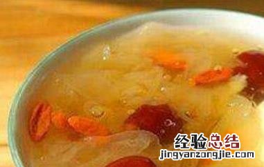银耳红枣汤的做法 破壁机做银耳红枣汤的做法