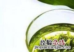 女人喝绿茶的好处和坏处 女人喝绿茶的好处和坏处图片