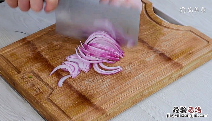 甘蓝炒面条 甘蓝炒方便面的做法