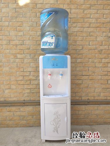 饮水机没水烧坏维修多少钱