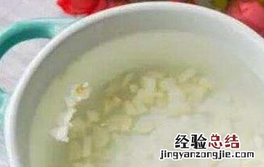 大蒜炖冰糖的功效与作用 大蒜炖冰糖的功效与作用禁忌
