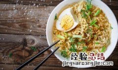 可乐鸡蛋拌面的做法 可乐鸡蛋拌面怎么做