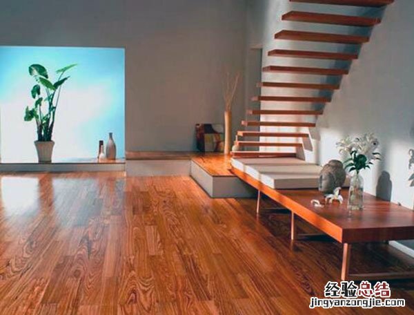 房子是地暖,地板铺设材料怎么选 房屋装修实木采暖地板选材