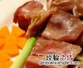 腊肉排骨怎么做好吃又简单窍门 腊肉排骨怎么做好吃