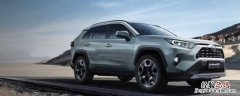 Rav4圆的空调口怎么拆