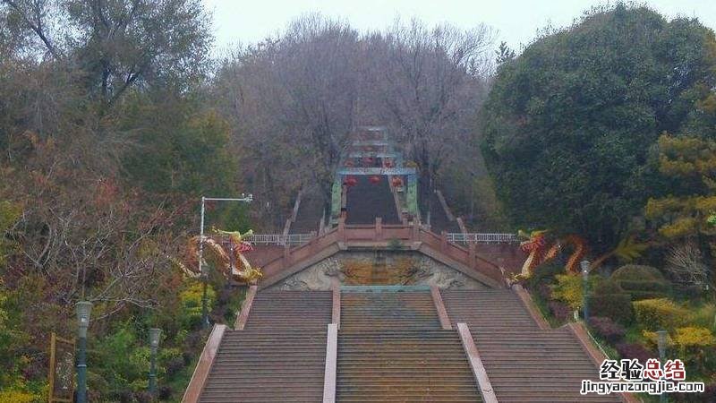 中国古代建筑的平面布局特点 我国古建筑的平面布局有几种方式