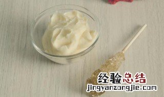 用去角质前要不要卸妆