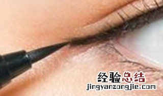 眼线晕染怎么补救 眼线晕染如何补救