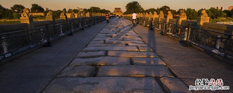 卢沟桥的狮子第二自然段的中心句 卢沟桥的狮子第二自然段的中心句是哪一句