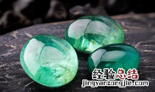翡翠莲花手串的寓意什么意思 莲花菩提根手串有什么寓意